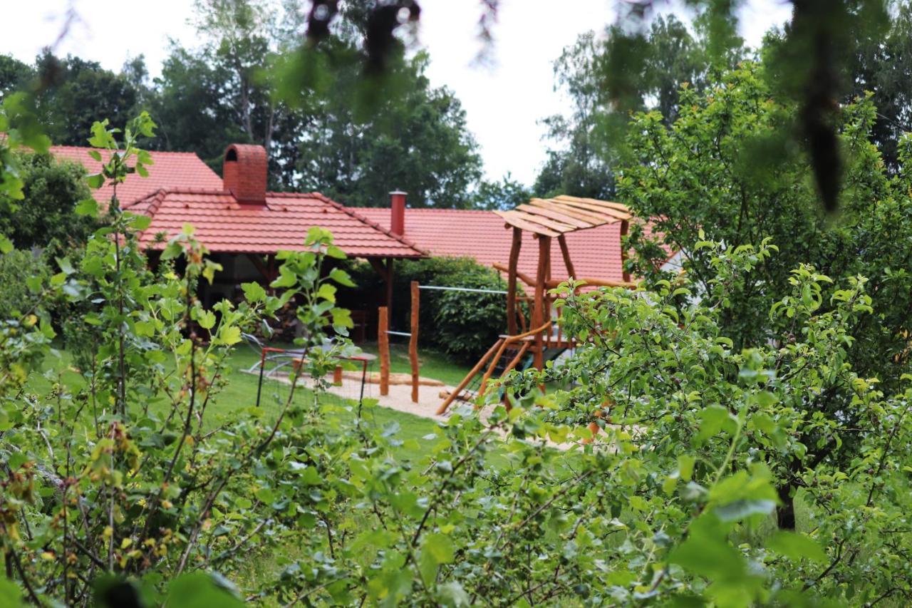 Hajenka Hrabete Buquoye Hotel Каплице Екстериор снимка