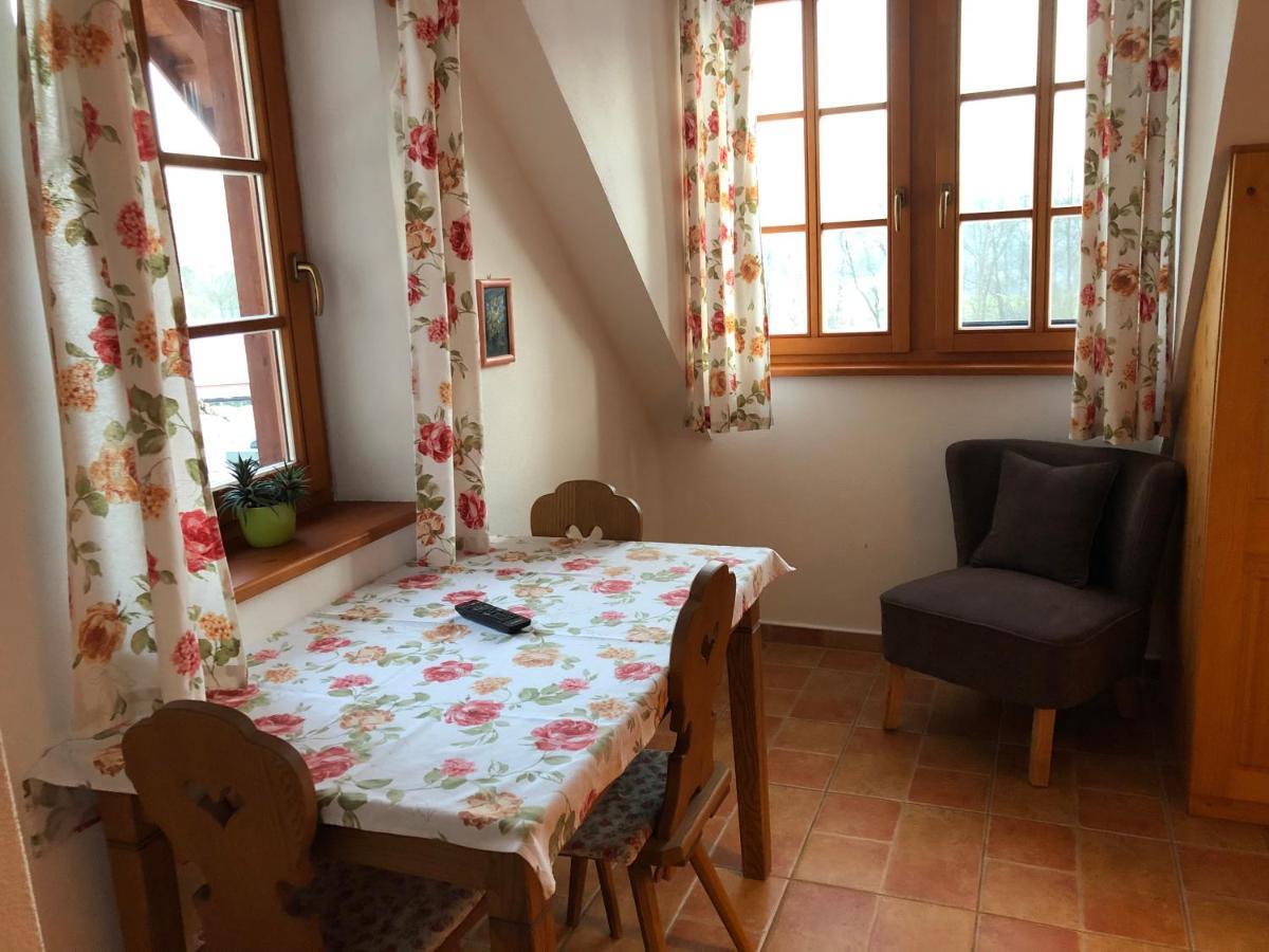Hajenka Hrabete Buquoye Hotel Каплице Екстериор снимка